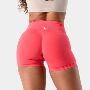 Kamo Fitness Eos Seamless Scrunch Shorts